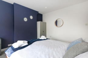 ✰OnPoint- MASSIVE House, PERFECT Location-Parking✰